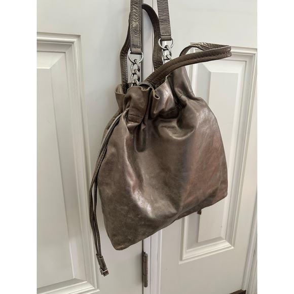 MICHAEL KORS Metallic LEATHER bag Drawstring HOBO bucket taupe chain shoulder - Picture 13 of 16